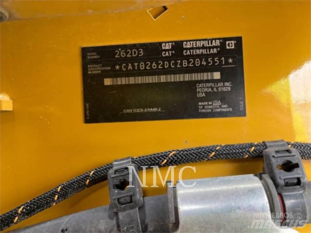 CAT 262D3 滑移轉向裝載機