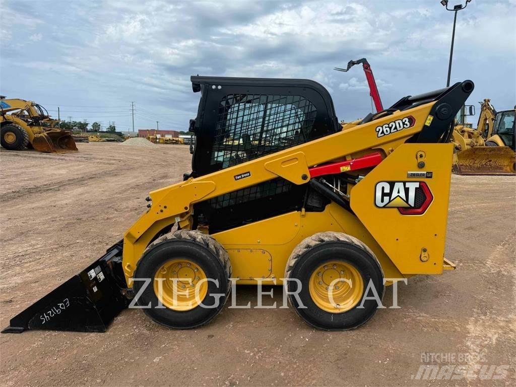 CAT 262D3 滑移轉向裝載機