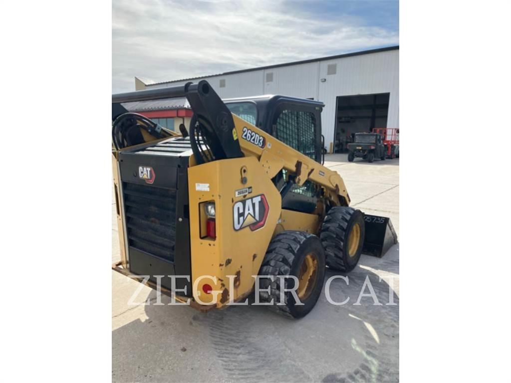 CAT 262D3 滑移轉向裝載機