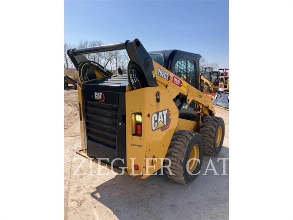 CAT 262D3 滑移轉向裝載機