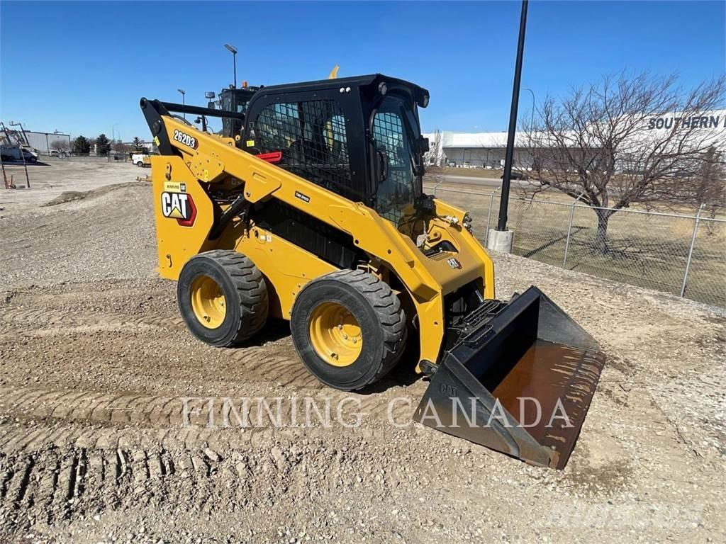 CAT 262D3 滑移轉向裝載機