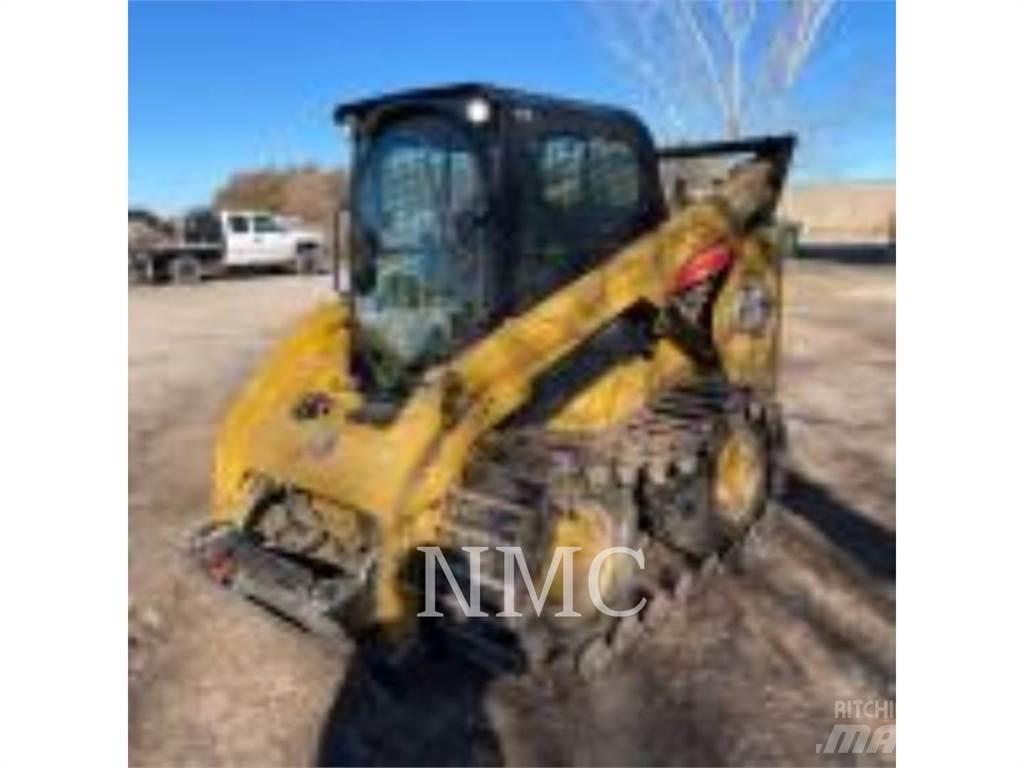 CAT 262D3 滑移轉向裝載機