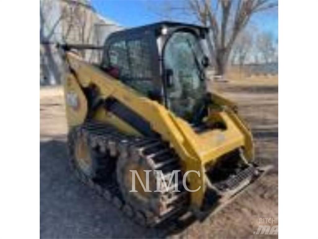 CAT 262D3 滑移轉向裝載機