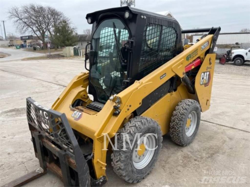 CAT 262D3 滑移轉向裝載機