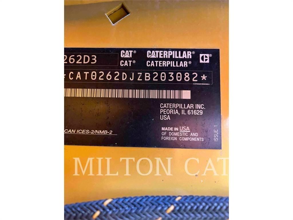 CAT 262D3 滑移轉向裝載機