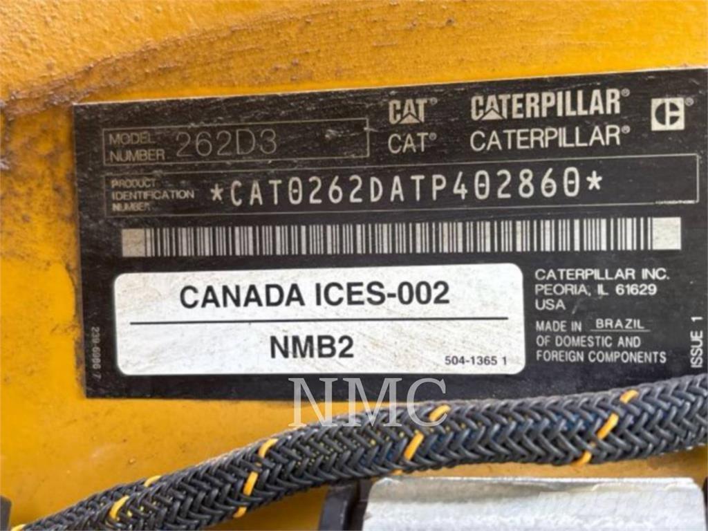 CAT 262D3 滑移轉向裝載機