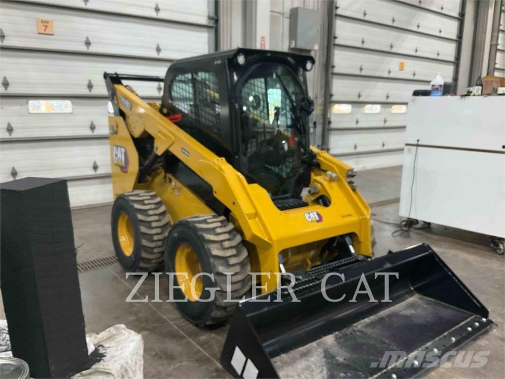 CAT 262D3 滑移轉向裝載機