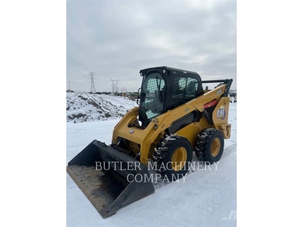 CAT 262D3 C3H2 滑移轉向裝載機