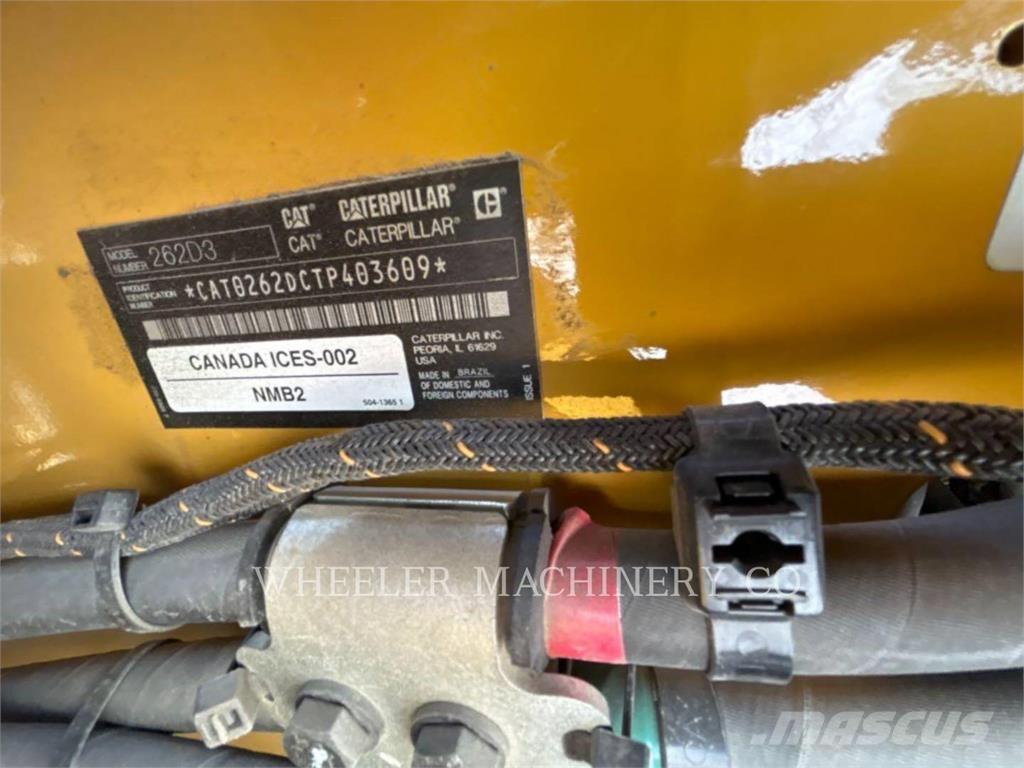 CAT 262D3 C3H2 滑移轉向裝載機
