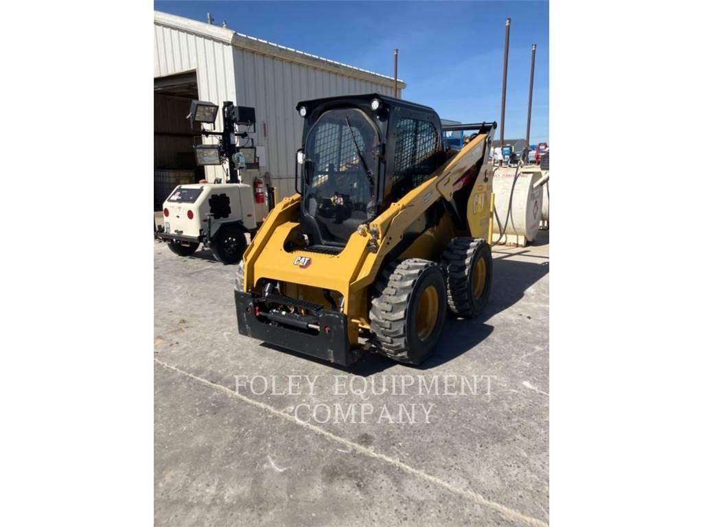 CAT 262D3XPS2C 滑移轉向裝載機