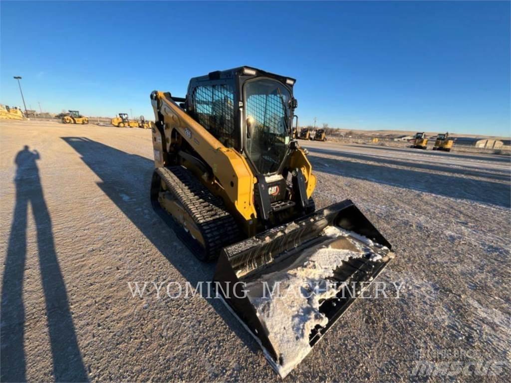 CAT 265 滑移轉向裝載機