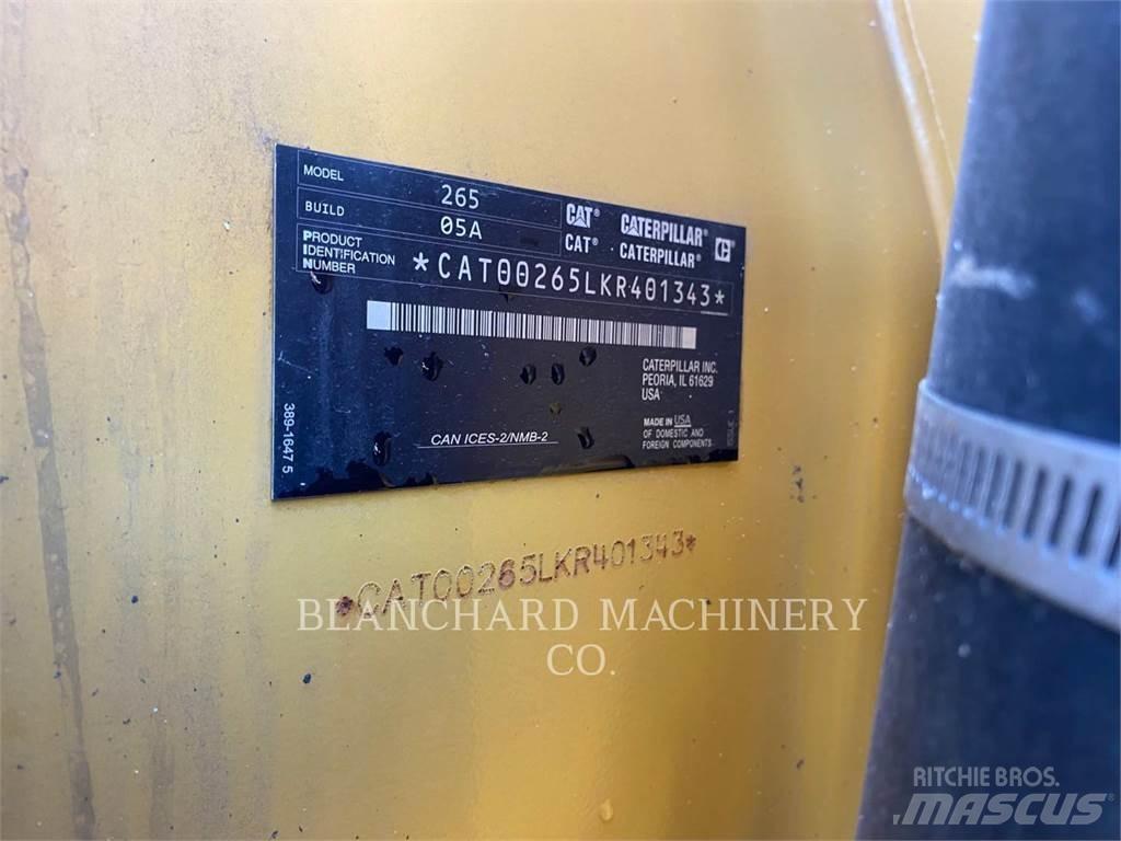 CAT 265 推土機