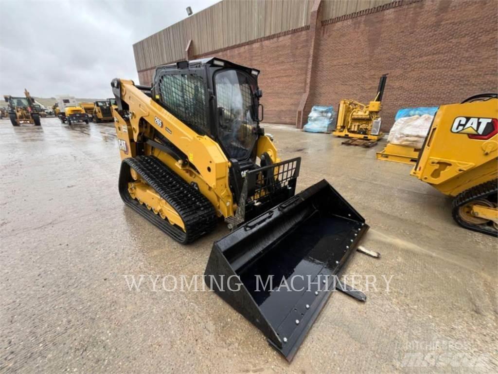 CAT 265 滑移轉向裝載機