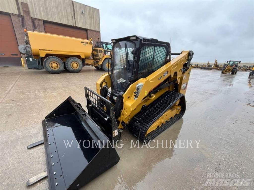 CAT 265 滑移轉向裝載機