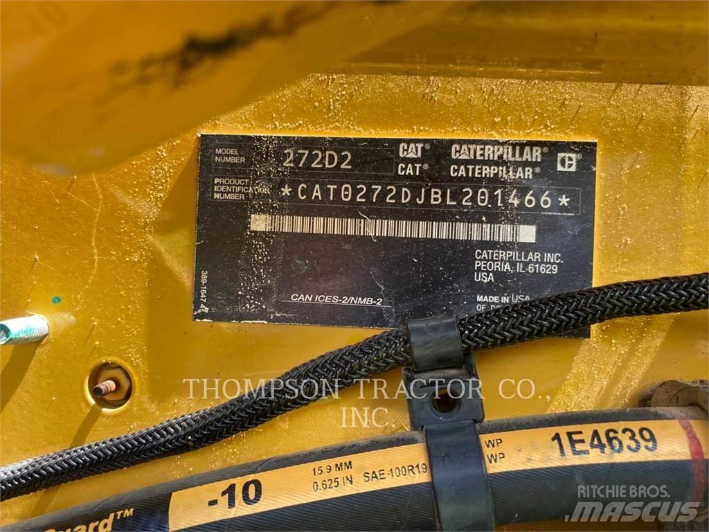 CAT 272 D 2 滑移轉向裝載機