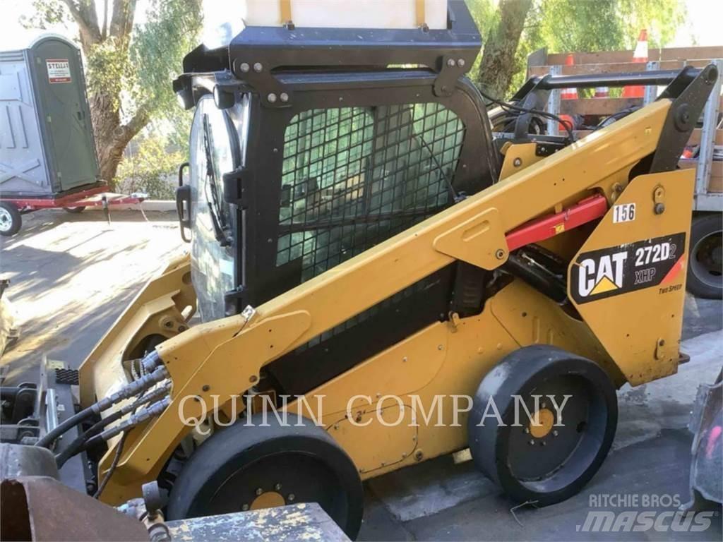 CAT 272D XHP 滑移轉向裝載機