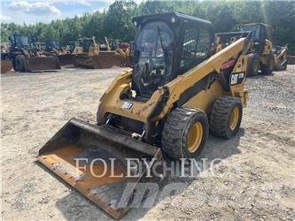 CAT 272D2 滑移轉向裝載機