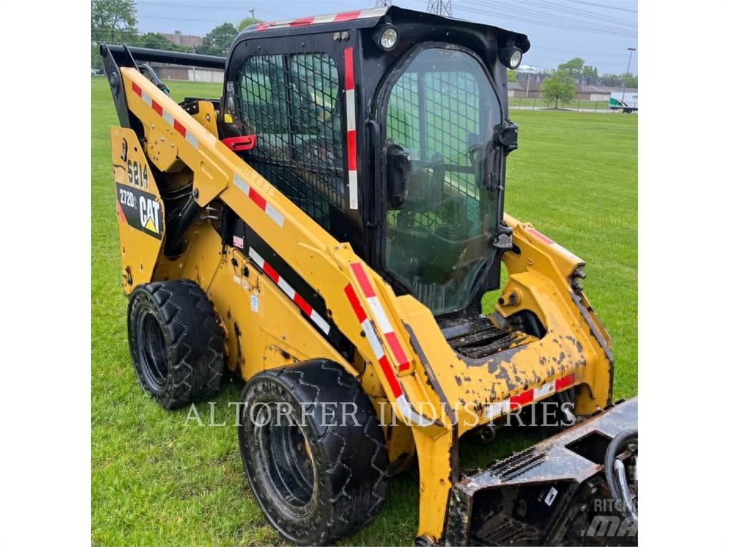 CAT 272D2 滑移轉向裝載機