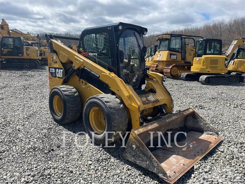CAT 272D2XHP 滑移轉向裝載機