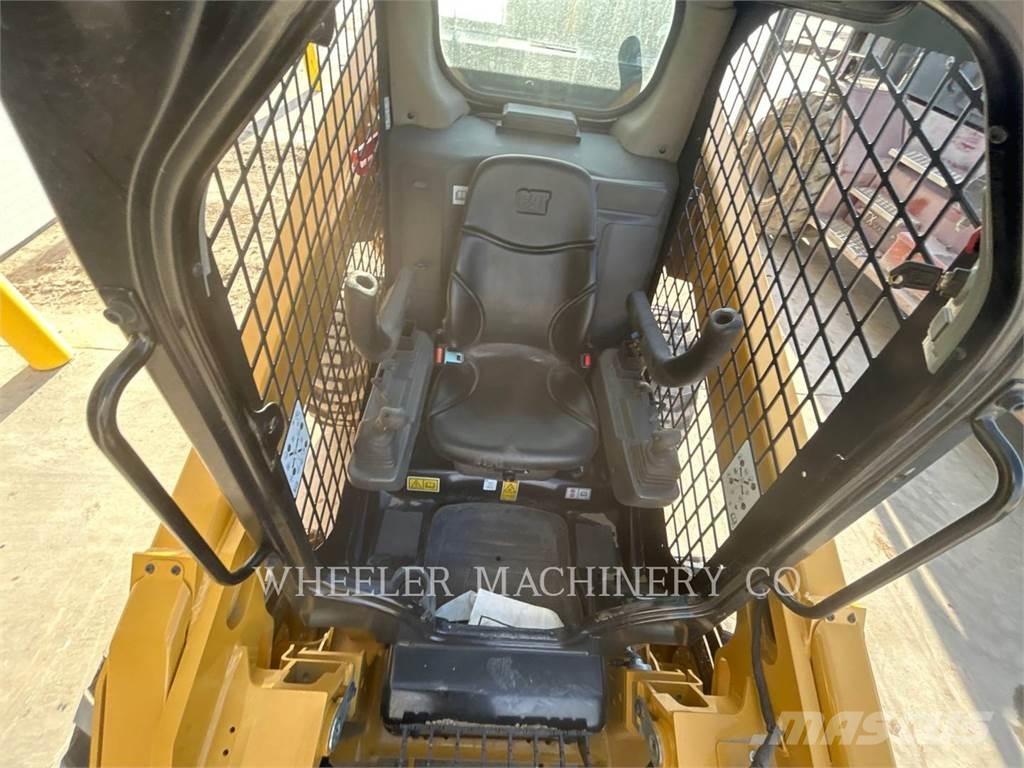 CAT 272D3 C1H2 滑移轉向裝載機