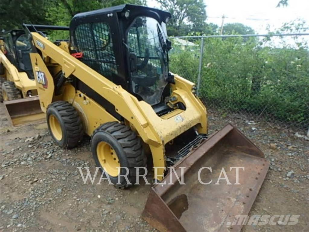CAT 272D3 C3H1 滑移轉向裝載機