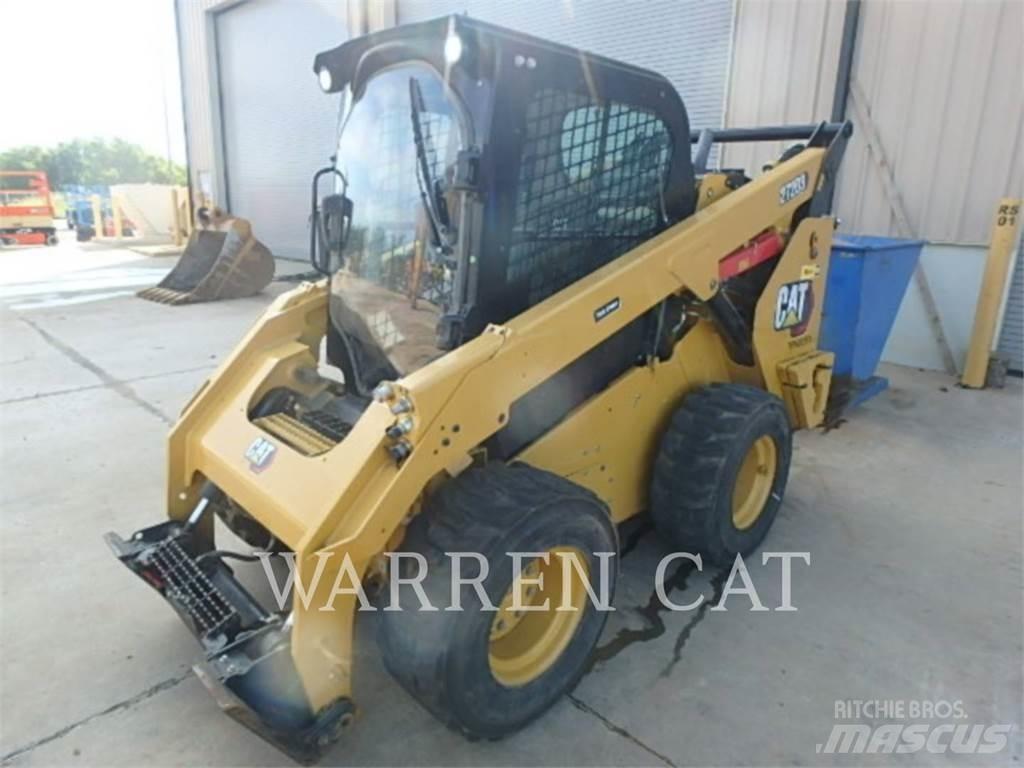 CAT 272D3 C3H2 滑移轉向裝載機