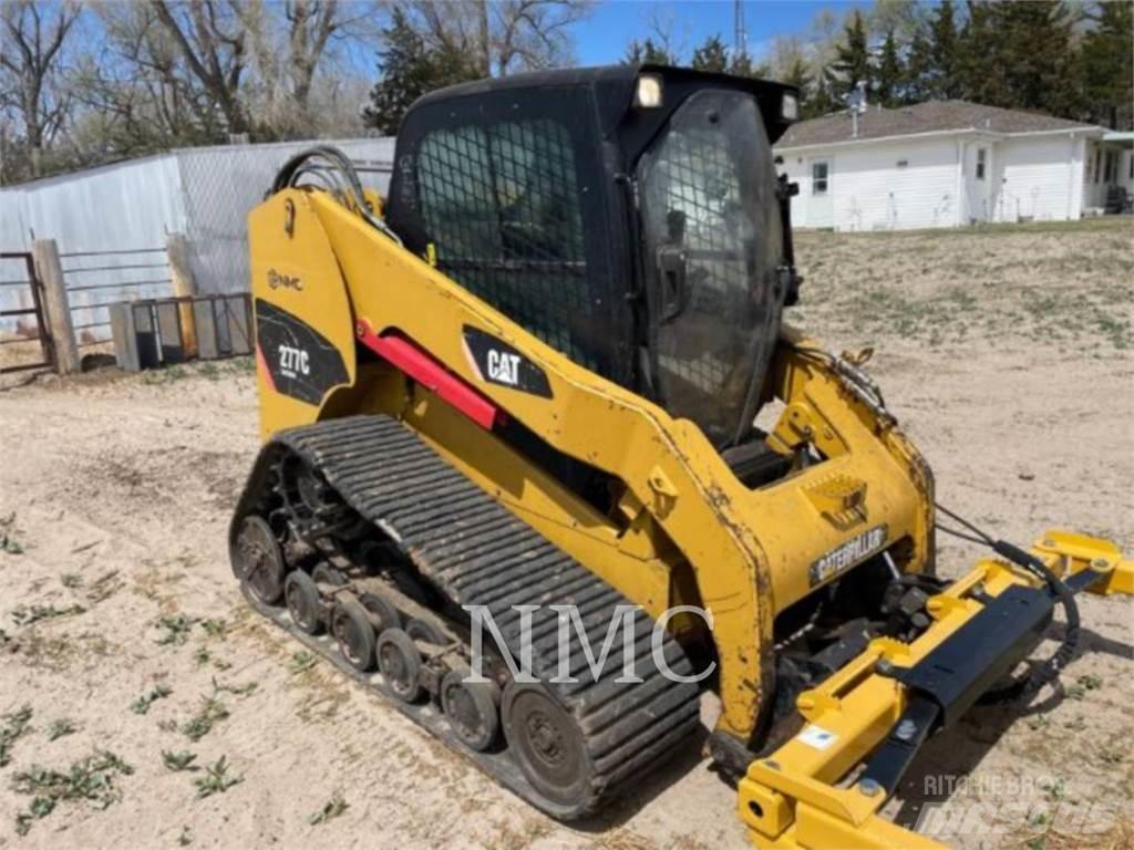 CAT 277C 滑移轉向裝載機