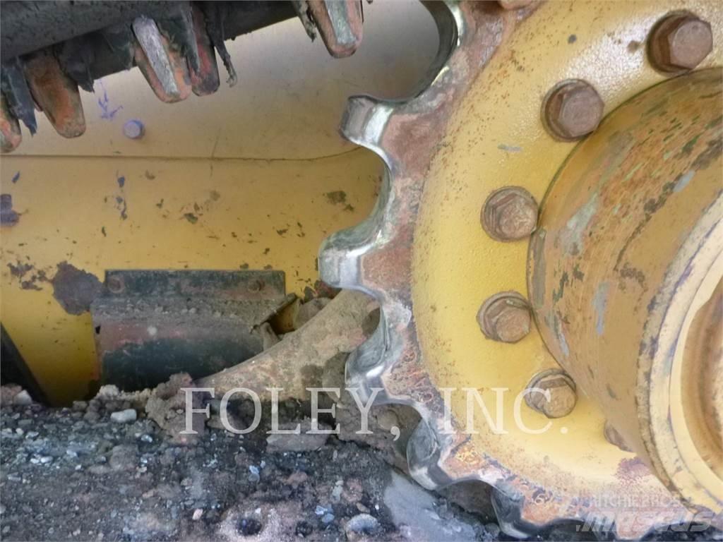 CAT 279D 推土機