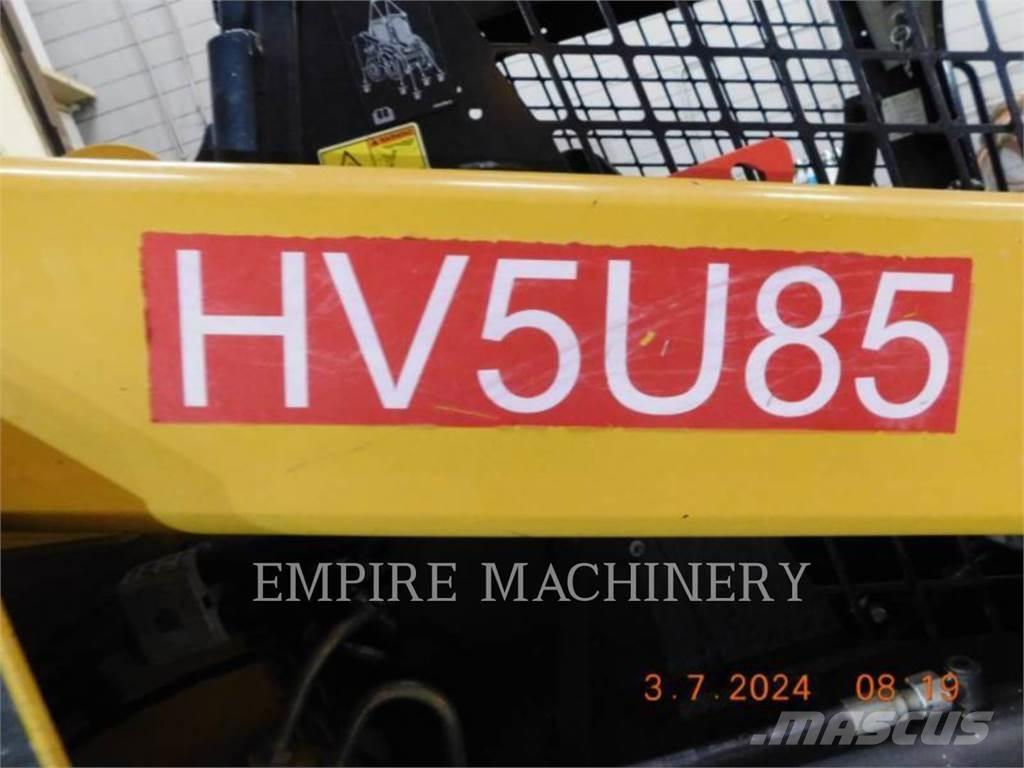 CAT 279D XPS 滑移轉向裝載機