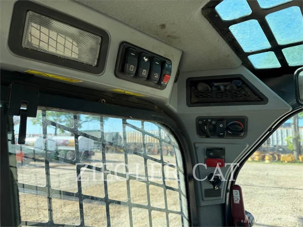 CAT 279D3 推土機