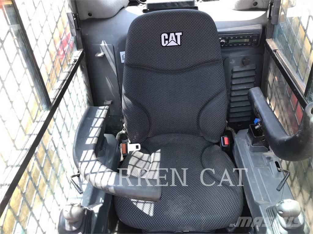 CAT 279D3 C3H2 推土機