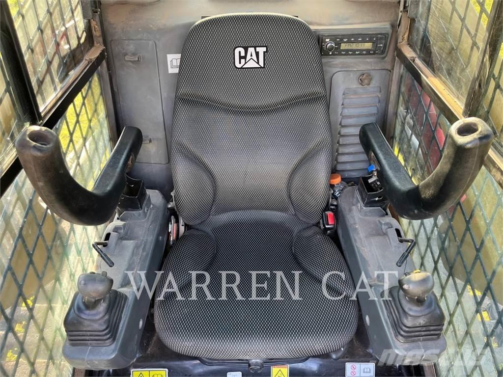CAT 279D3 C3H3 推土機