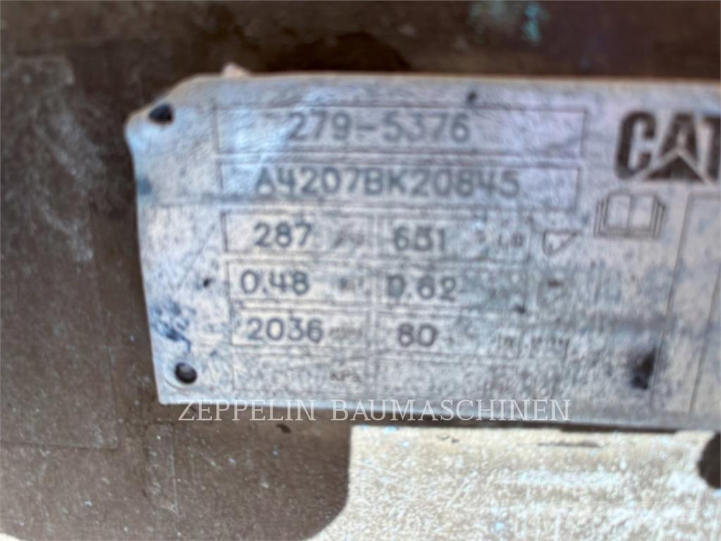 CAT 289D 滑移轉向裝載機