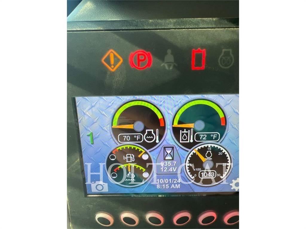 CAT 299D CAB 滑移轉向裝載機