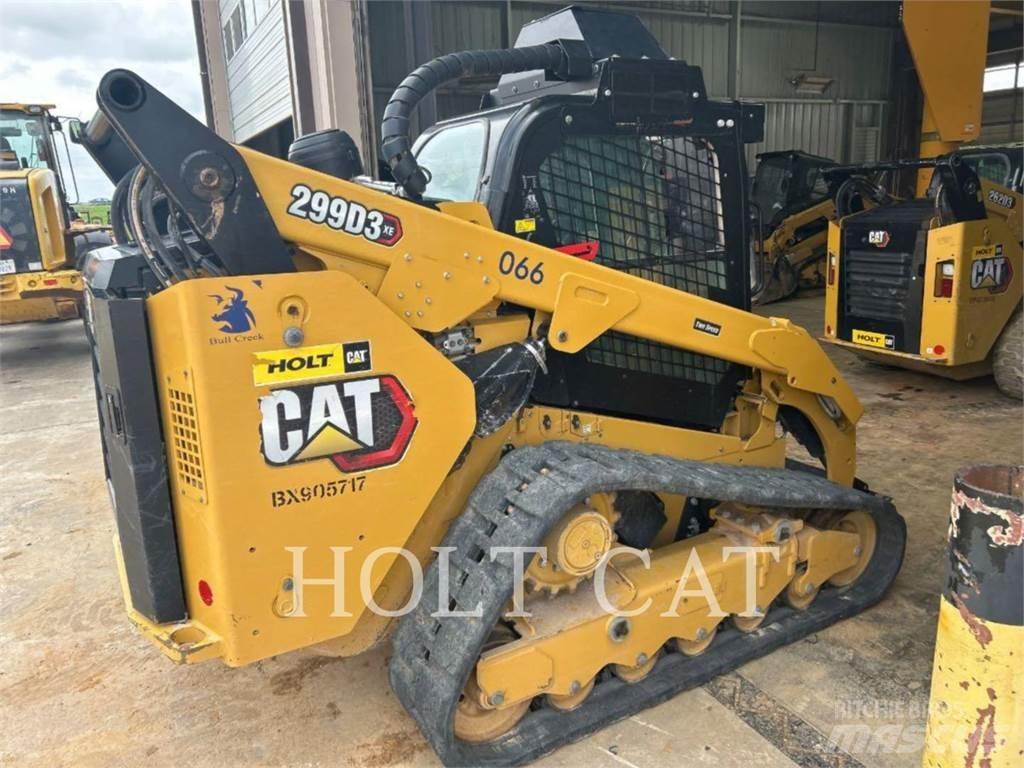 CAT 299D XHP 滑移轉向裝載機