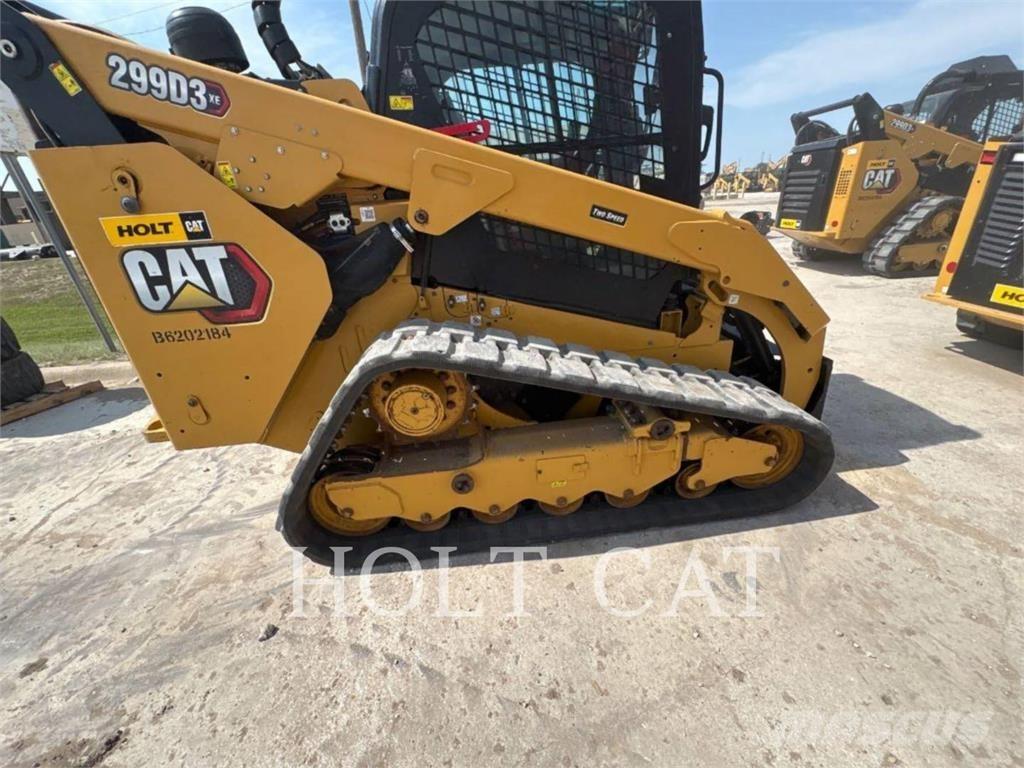 CAT 299D XHP 滑移轉向裝載機