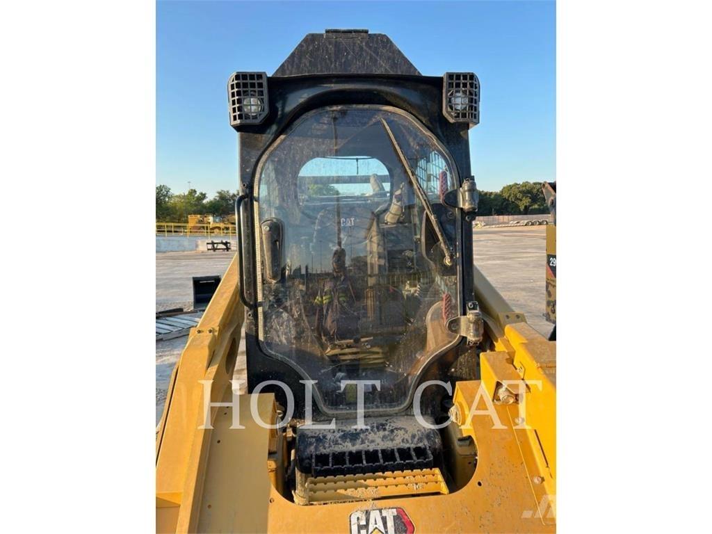 CAT 299D XHP 滑移轉向裝載機