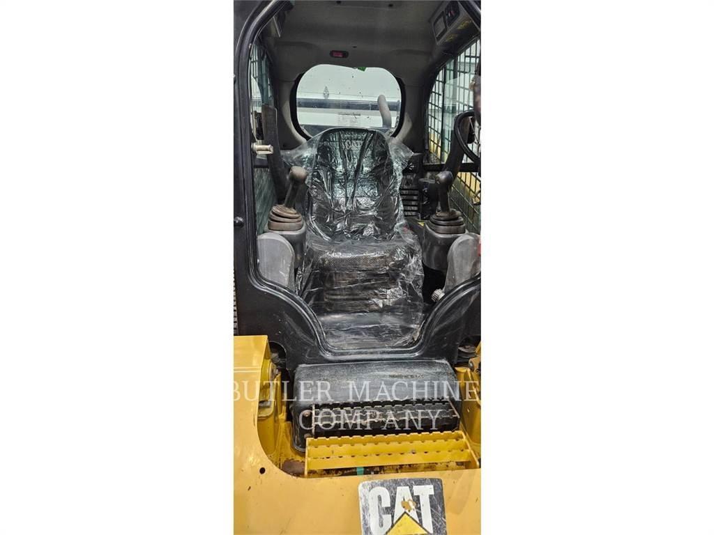CAT 299D2 推土機