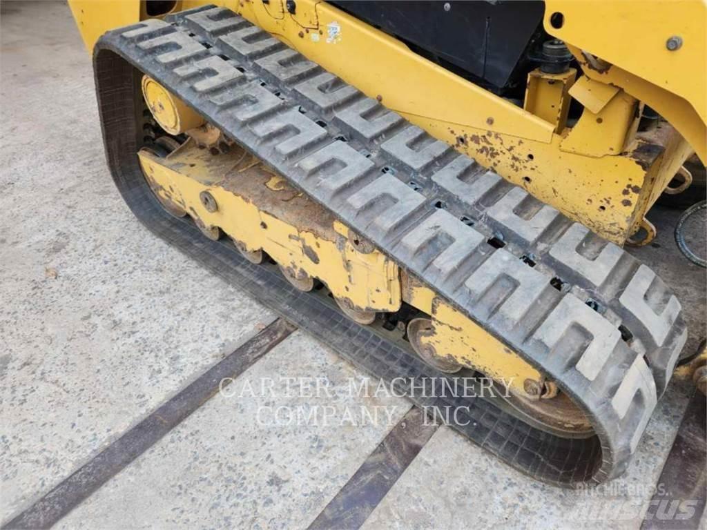 CAT 299D2 滑移轉向裝載機