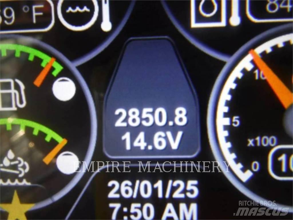 CAT 299D2 CA 滑移轉向裝載機