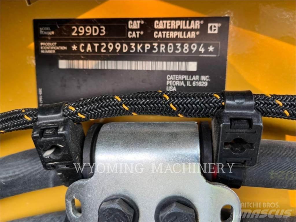 CAT 299D3 滑移轉向裝載機