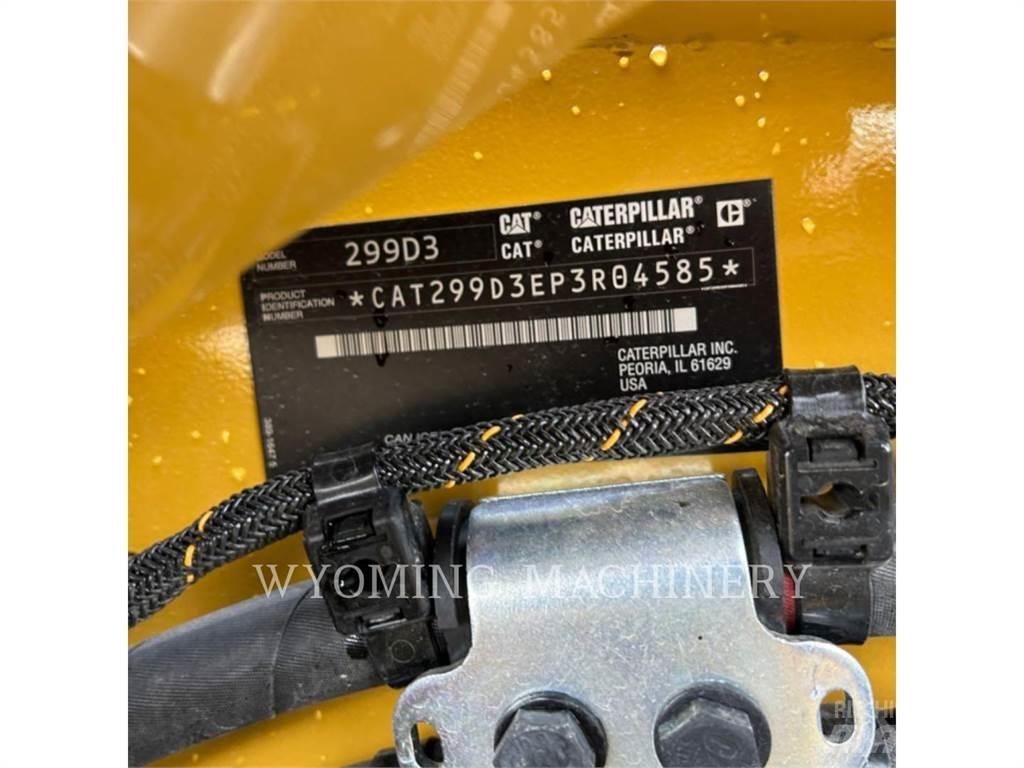 CAT 299D3 滑移轉向裝載機