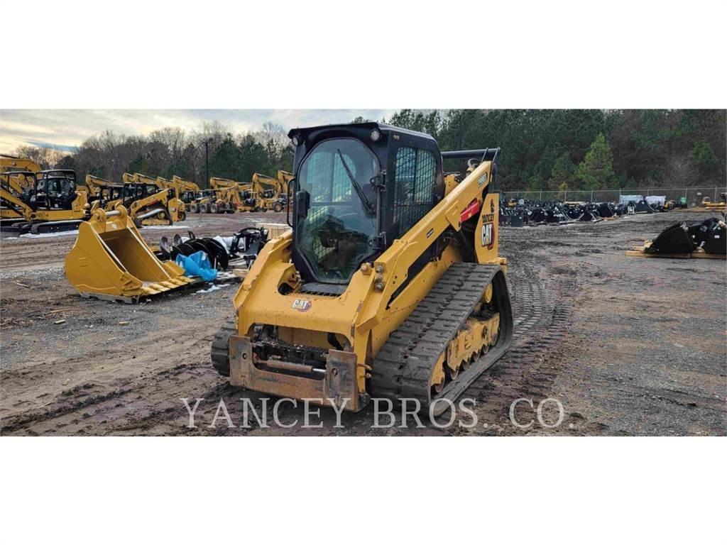 CAT 299D3 滑移轉向裝載機
