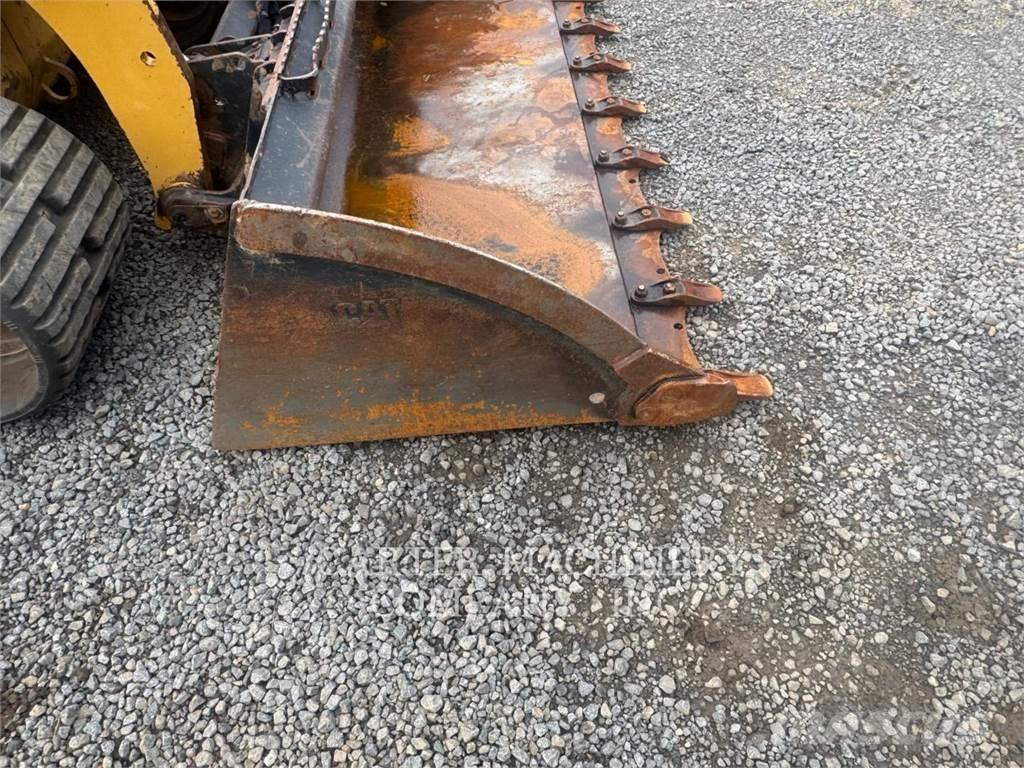 CAT 299D3 滑移轉向裝載機