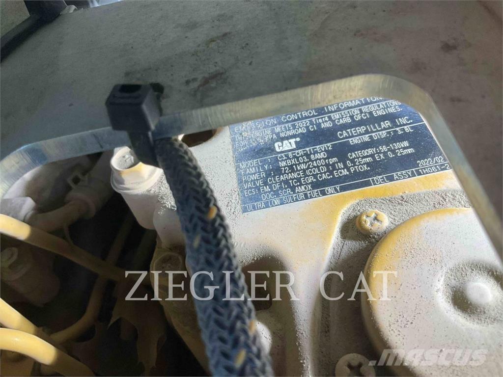 CAT 299D3 推土機
