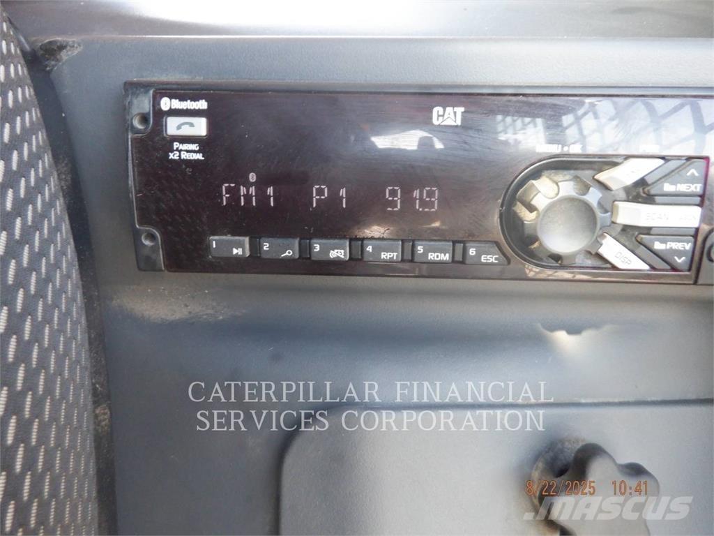CAT 299D3 推土機