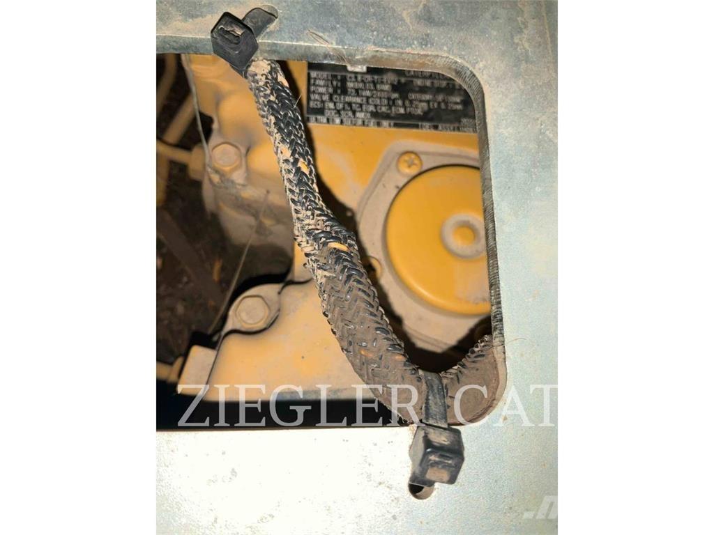CAT 299D3 推土機