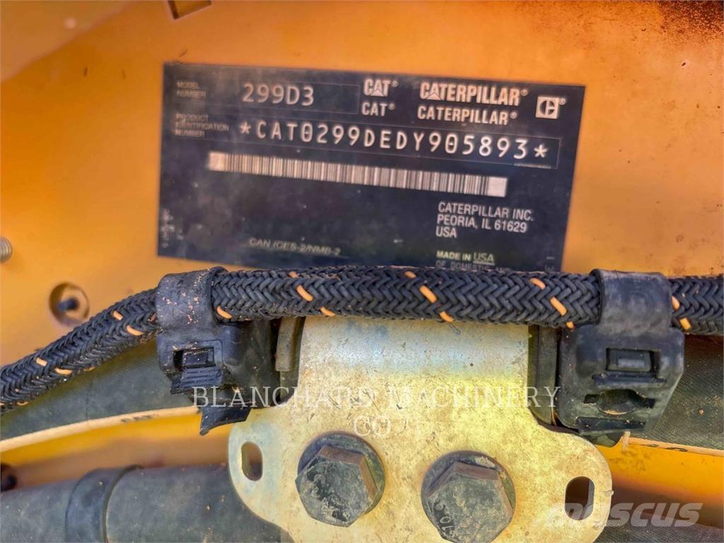 CAT 299D3 推土機