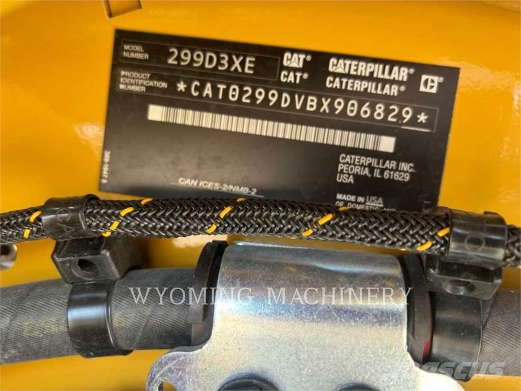 CAT 299D3 XE 滑移轉向裝載機