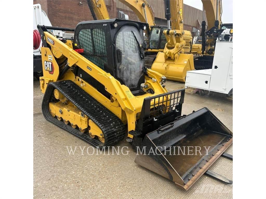 CAT 299D3 XE 滑移轉向裝載機